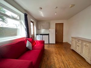 Photo 17- click for photo gallery